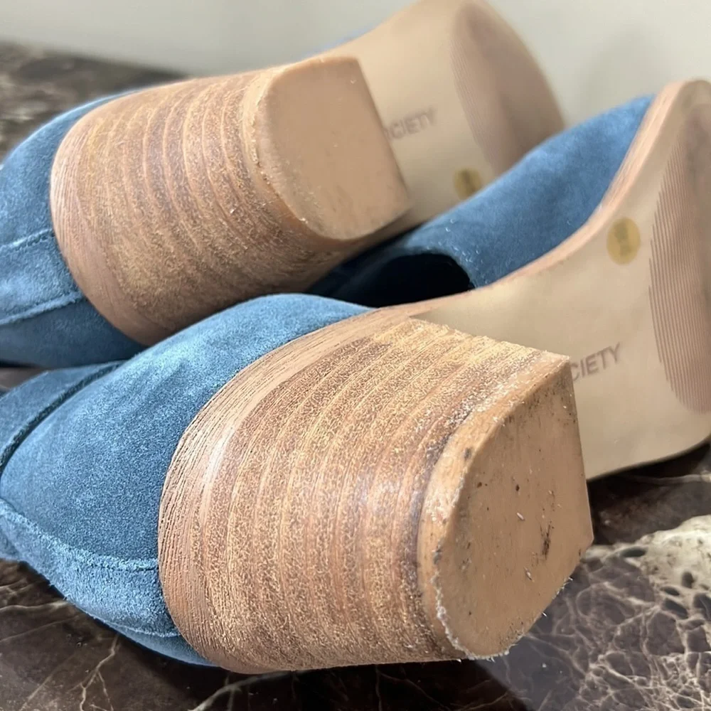 Sole Society Nahia Suede Bootie